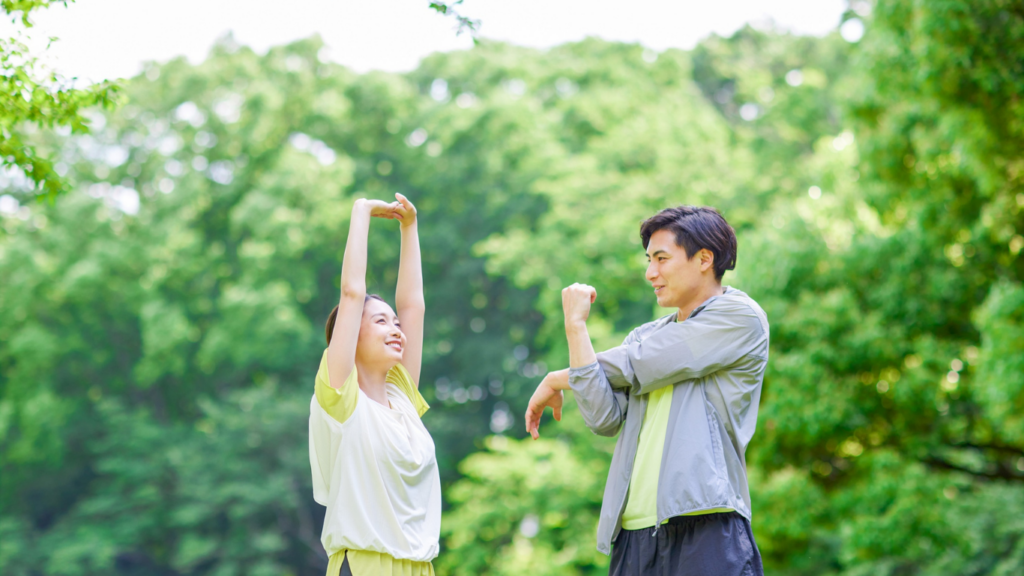 健康のために運動をする人たち